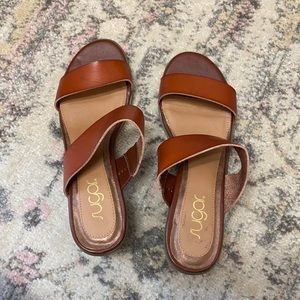 Women’s block heel sandals size 9.5